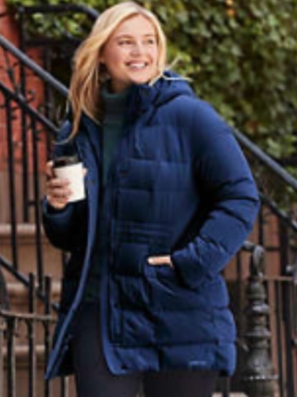 Lands’ End navy blue quilted down puffer coat Size L tall Winter Hooded Warm